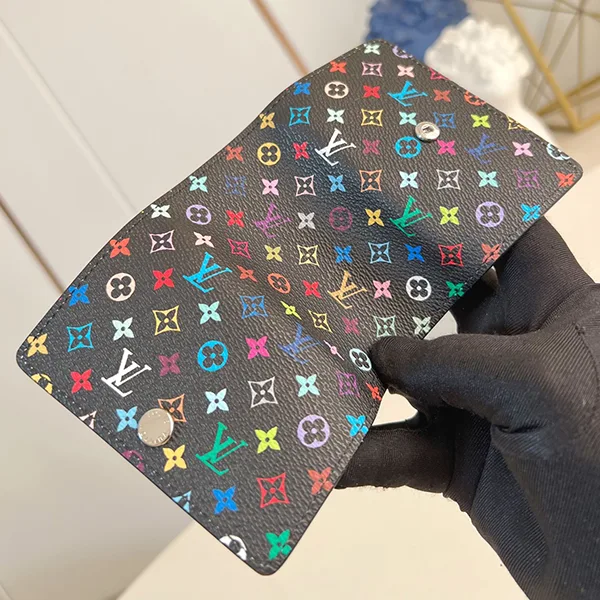 可愛いルイヴィトン 村上隆 キーケース コピー商品 ミュルティクレ 6連 vuu47555