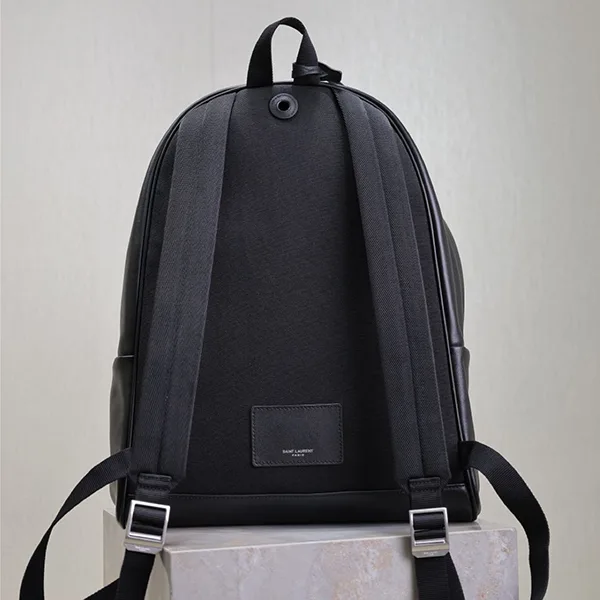 新デザインサンローラン n級品 メンズ レザー リュックサック Saq18808