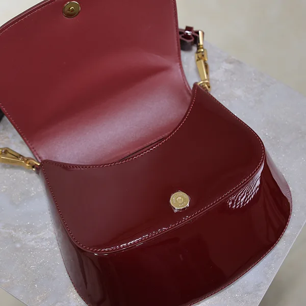 大人気!サンローラン ヴォルテール ハンドバッグ レッド レプリカ Sag00531