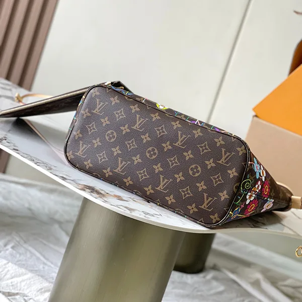 コラボ ルイヴィトン × 村上隆 ネヴァーフル MM コピー商品 M13271
