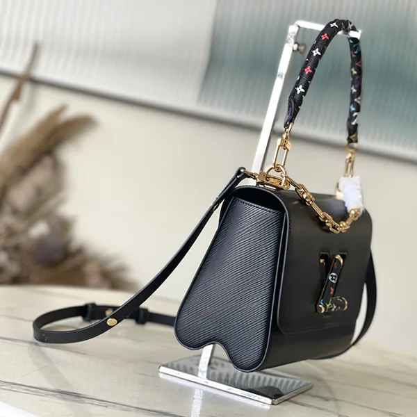 プレゼント最適ルイヴィトン パロディ LV x TM ツイスト MM スリムバッグ M13243