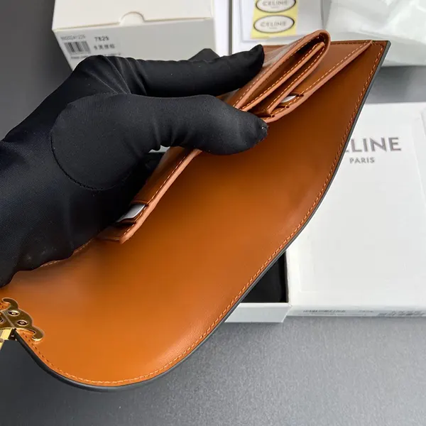 すぐ届 セリーヌ トリオンフ 偽物 タータンチェック 3つ折り財布 Cem46447