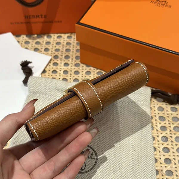 人気 エルメス Bearn べアン 偽物 コンビネ 財布 ゴールド H082875CC37
