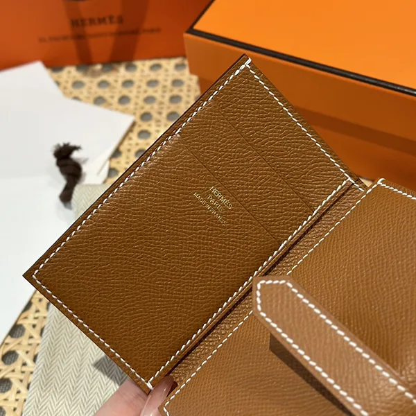 人気 エルメス Bearn べアン 偽物 コンビネ 財布 ゴールド H082875CC37