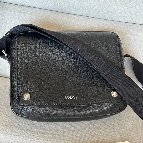 可愛い ロエベ Pebble XS レザーショルダーバッグ log37234