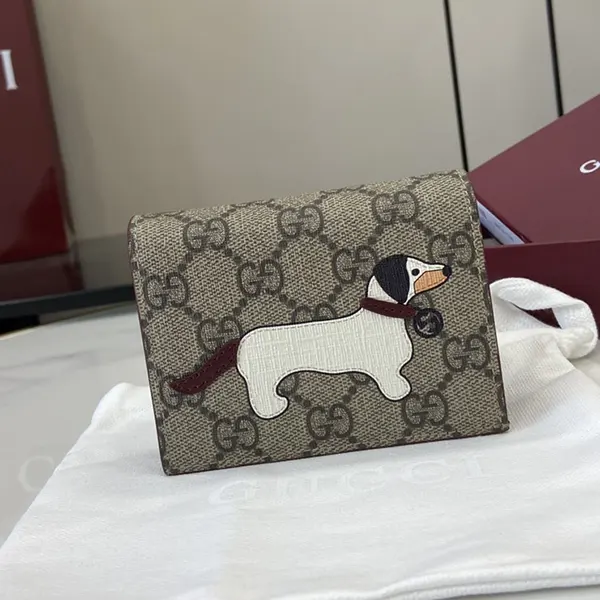 グッチ ドッグ ディテールGGミニウォレット gup92524