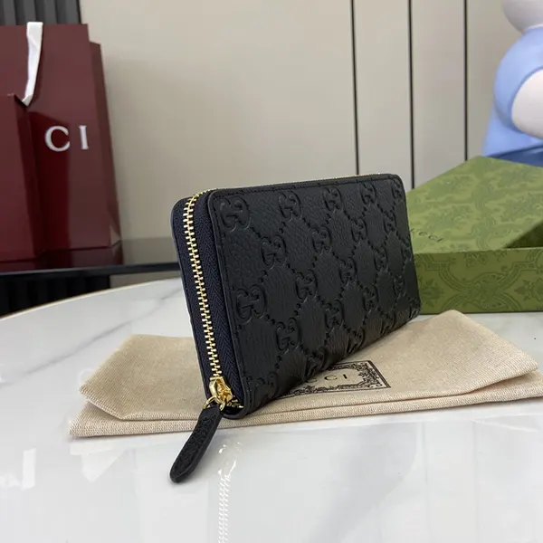 大人気!グッチ GGスプリーム 長財布 スーパーコピー gua09734