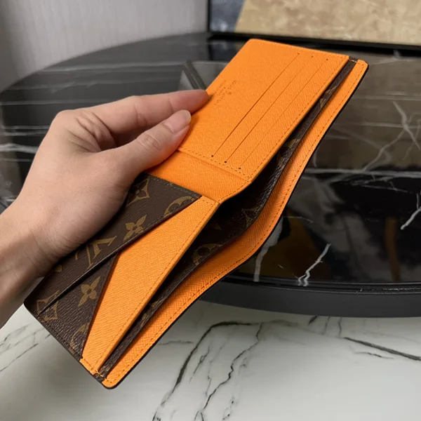 《大人気》ルイヴィトン ポルトフォイユ 財布 折り畳み財布 偽物 M12835