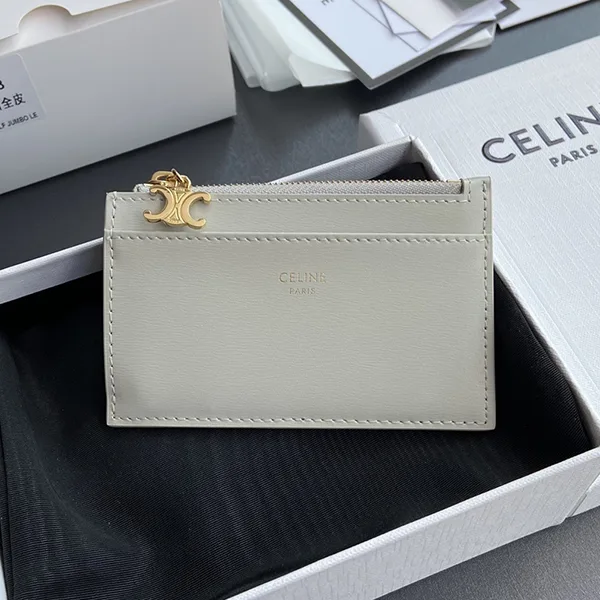 速達発送セリーヌ コピー商品 ジップ付きカードホルダー トリオンフ 3色 Cet60843