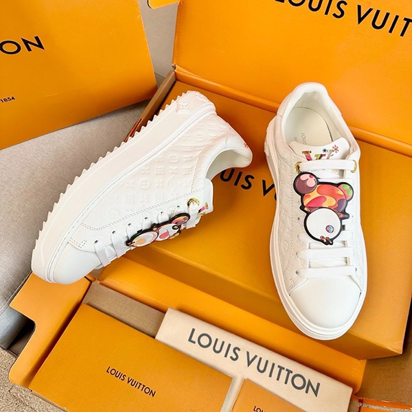 村上隆コラボ☆ルイヴィトン 偽物 LV × TM タイムアウトライン スニーカー 1AGZGQ