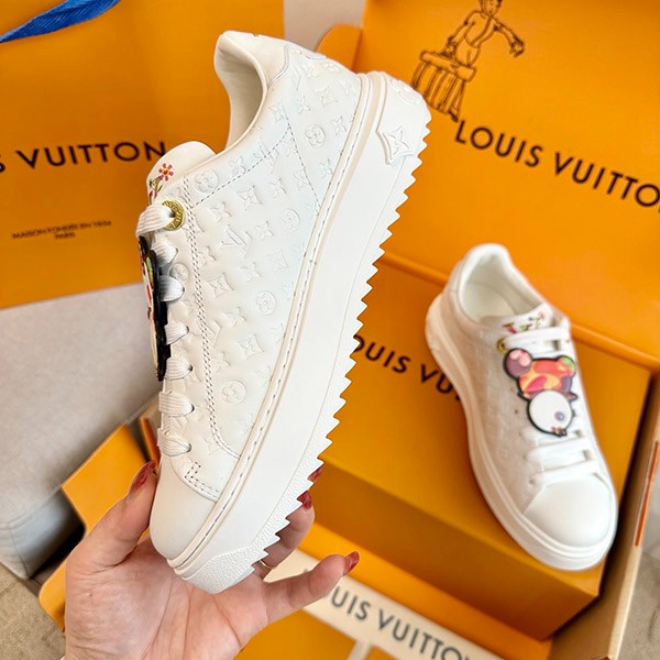 村上隆コラボ☆ルイヴィトン 偽物 LV × TM タイムアウトライン スニーカー 1AGZGQ