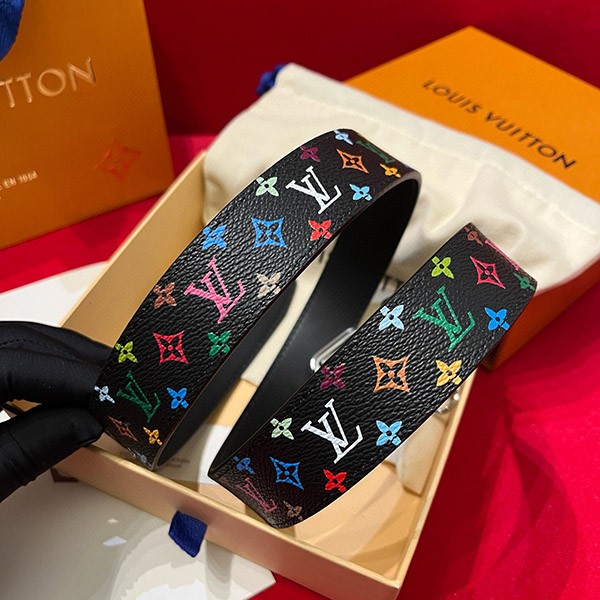 ルイヴィトン LV×TM Dリングベルト 偽物 30mm M8982W