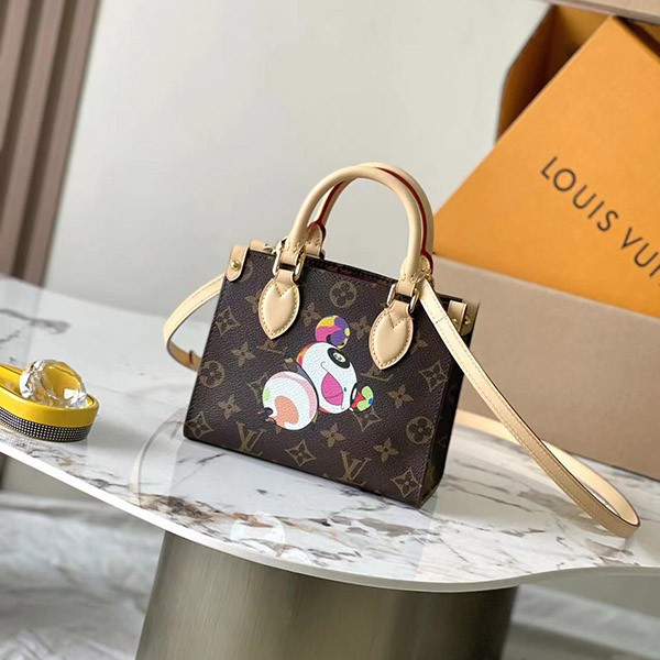 【コラボ限定!可愛いパンダちゃん♪】ルイヴィトン コピー LV × TM オンザゴー BB M13668
