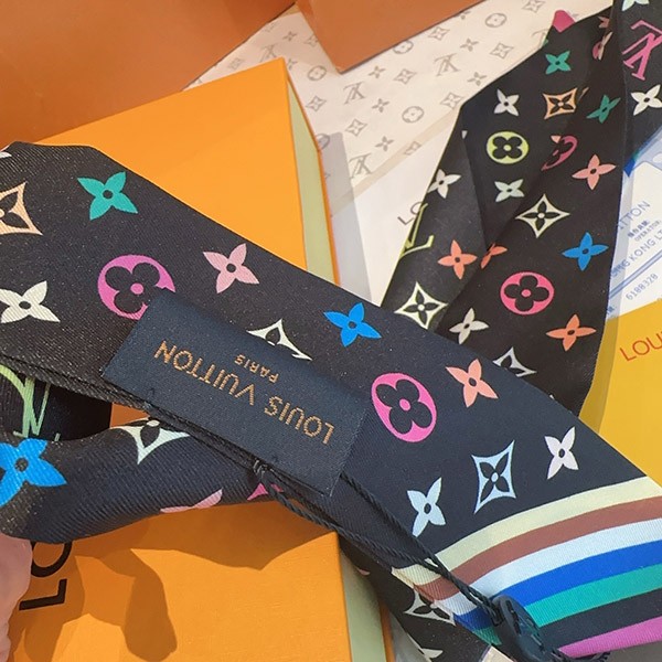 *村上隆コラボ【ルイヴィトン 偽物】LV×TM バンドー モノグラム BB スカーフ M96086
