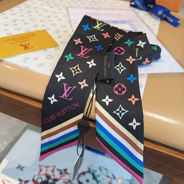 *村上隆コラボ【ルイヴィトン 偽物】LV×TM バンドー モノグラム BB スカーフ M96086