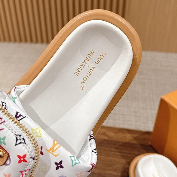 村上隆コラボ【ルイヴィトン コピー】LV × TM プールピロー ミュール 1AGVRH