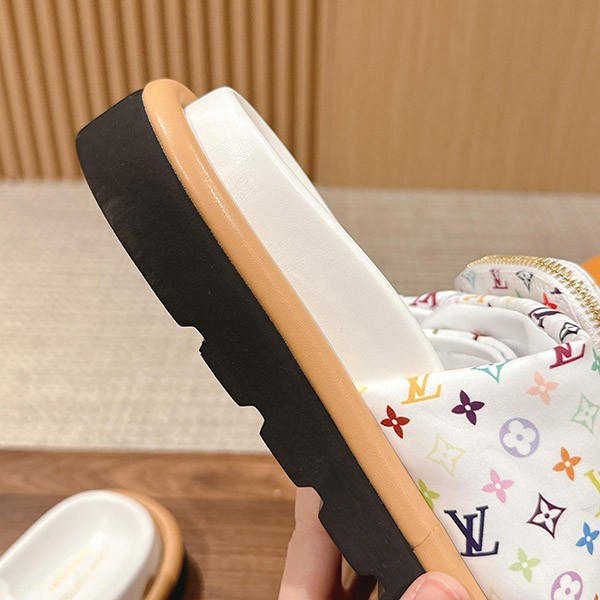 村上隆コラボ【ルイヴィトン コピー】LV × TM プールピロー ミュール 1AGVRH
