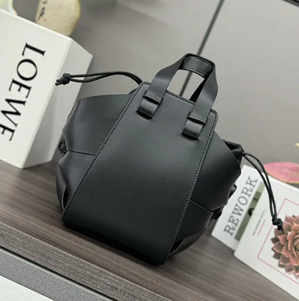 【かわいい♡新作】ロエベ☆コンパクトハンモック偽物 レザーバッグ lor60360
