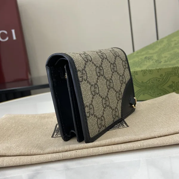 数量限定!【グッチ】GGエンブレム ミニ ウォレット 820692FAD6L9758