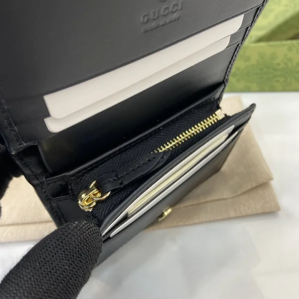 数量限定!【グッチ】GGエンブレム ミニ ウォレット 820692FAD6L9758