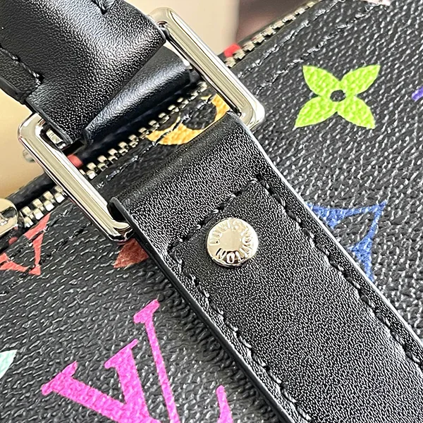 【モダンでシック★】ルイヴィトン LVxTM キーポル・バンドリエール 50 偽物 M13745