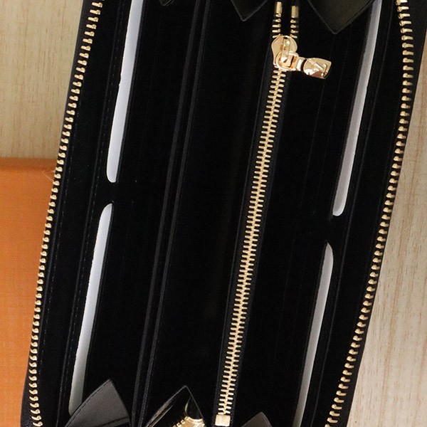 【村上隆コラボ財布♪】ルイヴィトン TM ジッピーウォレット 偽物 長財布 M14096