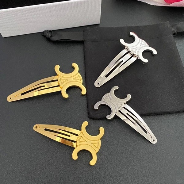 セリーヌ トリオンフ スナップヘアクリップ コピー 2つセット 46Z656BSL