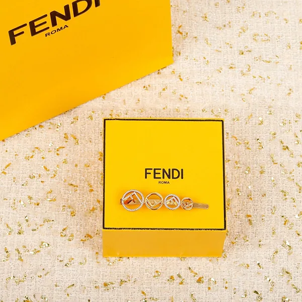 フェンディ エフイズフェンディ 偽物 GP×ラインストーン ヘアピン fey51616