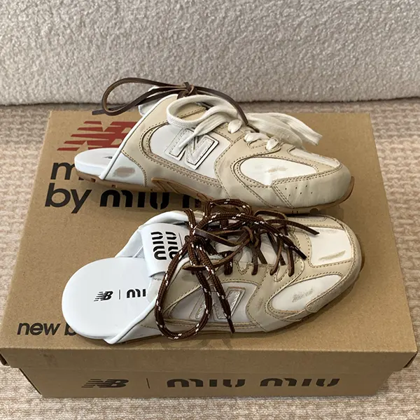 ミュウミュウ x ニューバランス n級品 530 SL レザー スニーカー myt39186