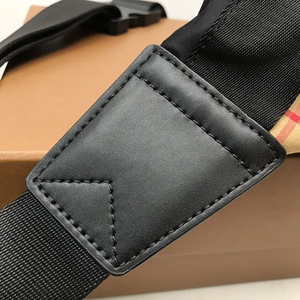 すぐ届く バーバリー ヴィンテージチェック 偽物 MEDIUM ベルトバッグ Bar53170