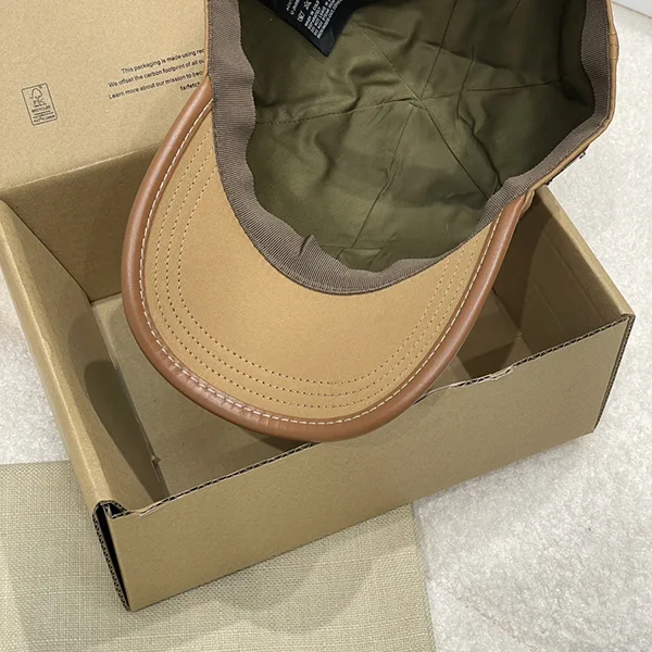 2025超人気!【プラダ】ロゴ Re-Nylon ベースボールキャップ puh83049