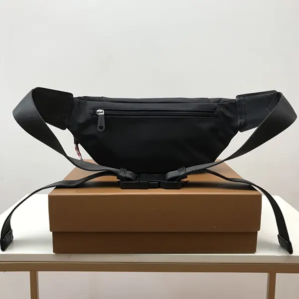 大人気!バーバリー ソニー ベルトバッグ コピー ウエストバッグ Bal47122