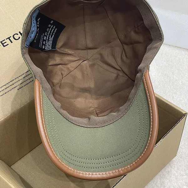目を惹く逸品!【プラダ】ロゴ Re-Nylon ベースボールキャップ コピー puk98995