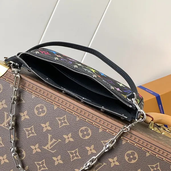 プレゼント最適 ルイヴィトン ポシェット・アクセソワール vuz29638
