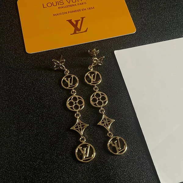 【かわいい♡新作】【ルイヴィトン】LV フラワーグラム ピアス 偽物 vua46650