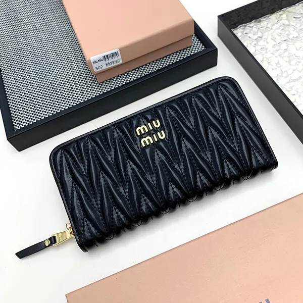 ★安心ミュウミュウ コピー マテラッセ ジッピーウォレット 長財布 myj95068