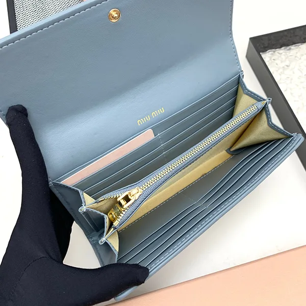 ミュウミュウ レザー財布 長財布 マテラッセ レプリカ myo32629