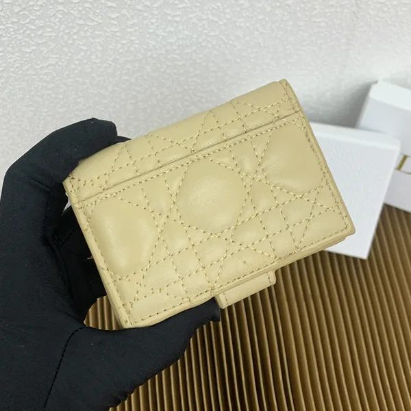 ★安心ディオール パロディ 30 モンテーニュ ダンデライオン カードホルダー 財布 5色 dea10188