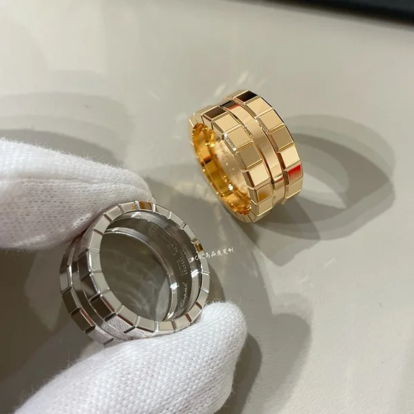 【大特価】ショパール アイスキューブ リング コピー shp55727