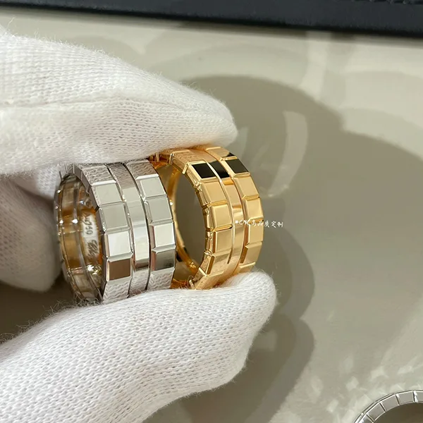 【大特価】ショパール アイスキューブ リング コピー shp55727