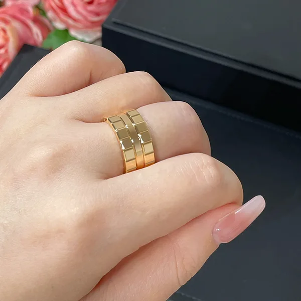 【大特価】ショパール アイスキューブ リング コピー shp55727