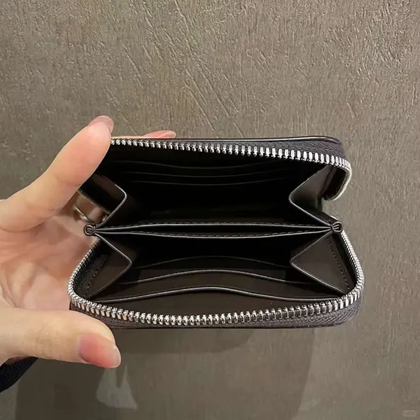 人気【ベルルッティ コピー】ワパ スクリットレザー ジップ付きコインパース