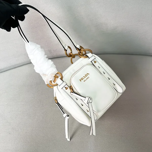プラダ Dangle レザー トップハンドル ミニバッグ 1BB1372CYR