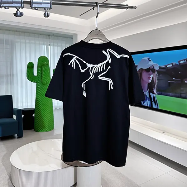 送料無料 ジルサンダー+ アークテリクス ロゴTシャツ コピー コットン 半袖 Jii25490