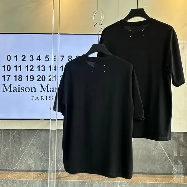 エムエムシックス ロゴ Tシャツ コピー Mag91440