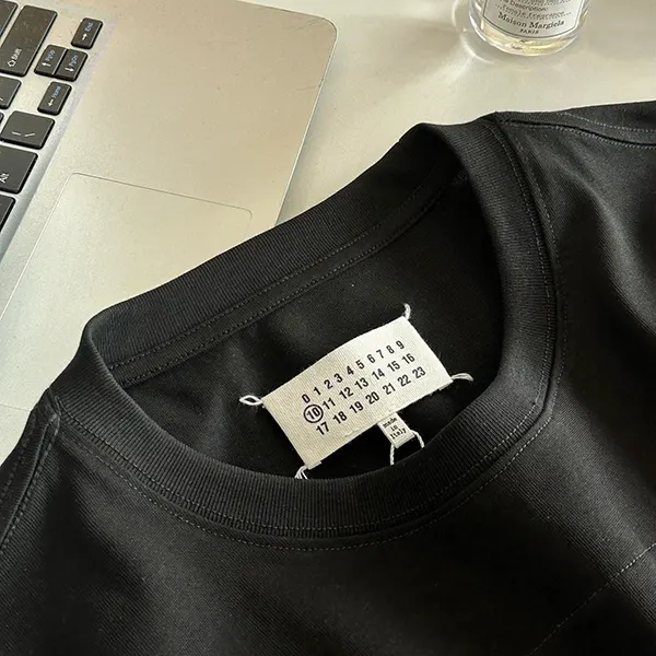エムエムシックス ロゴ Tシャツ コピー Mag91440