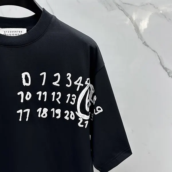 エムエムシックス ニューメリック コットン Tシャツ Maj58784