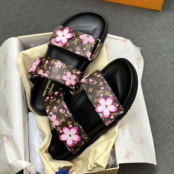 【大特価】村上隆コラボ第二弾 ルイヴィトン Lily サンダル vur04718