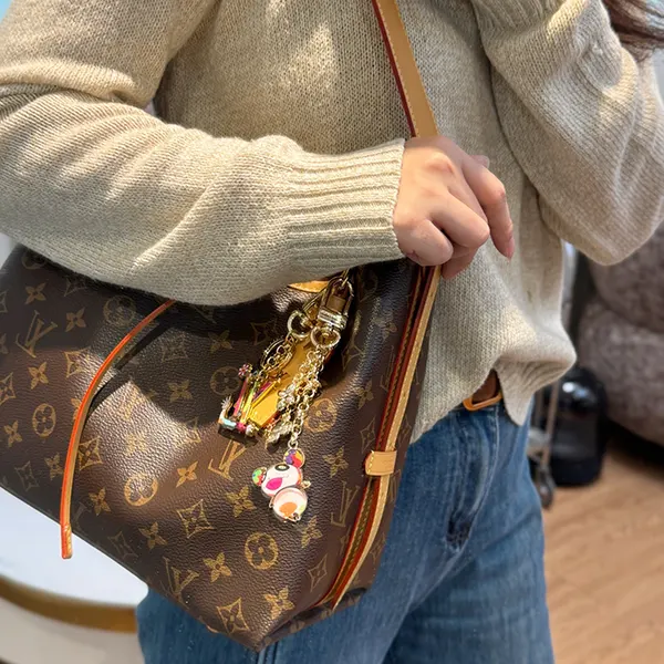 ルイヴィトン ユニセックス バッグチャーム vul77875