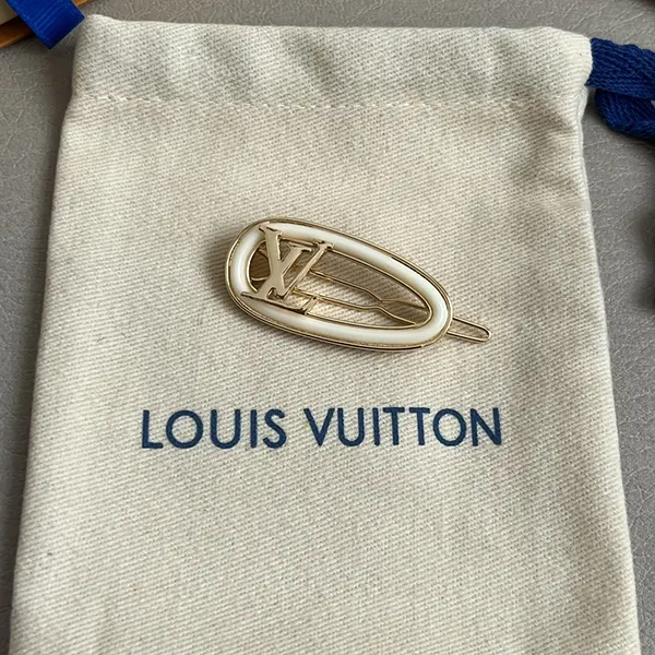 《大人気》ルイヴィトン シンプル バレッタ・マイ LV チェーン vum81125
